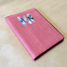 Charger l'image dans la galerie, FEATHERS (A6)