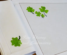 Tải hình ảnh vào trình xem Thư viện, CỎ BA LÁ - XANH