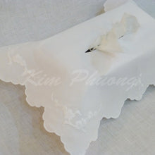 Tải hình ảnh vào trình xem Thư viện, HOA ANH ĐÀO - TRẮNG