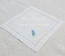 Load image into Gallery viewer, FEATHER