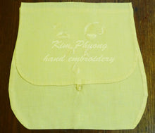 Load image into Gallery viewer, FEATHERS TWISTED