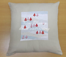 Tải hình ảnh vào trình xem Thư viện, CÂY THÔNG MÙA XUÂN