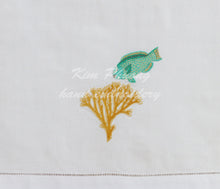 Load image into Gallery viewer, PARROT FISH - BEIGE CORAL