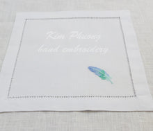 Load image into Gallery viewer, FEATHER