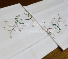 Load image into Gallery viewer, ARTISTIC FLOWER -  GREEN