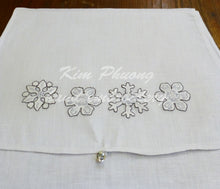 Load image into Gallery viewer, SNOWFLAKES