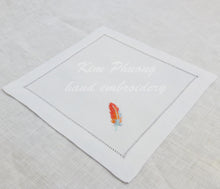 Load image into Gallery viewer, FEATHER