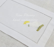 Charger l'image dans la galerie, COCKATOO - WHITE