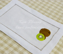 Tải hình ảnh vào trình xem Thư viện, KIWI