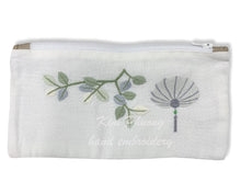 Load image into Gallery viewer, LANTERN & LEAVES