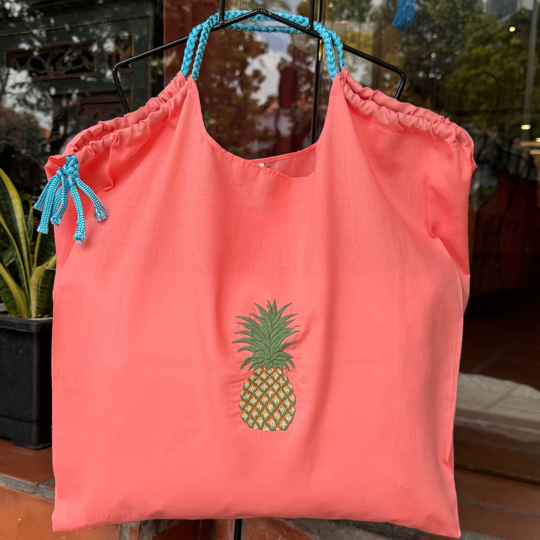 PINEAPPLE