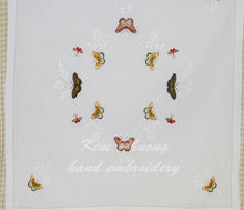 Charger l&#39;image dans la galerie, WHITE ROSE &amp; BUTTERFLIES #8937.0000.64973
