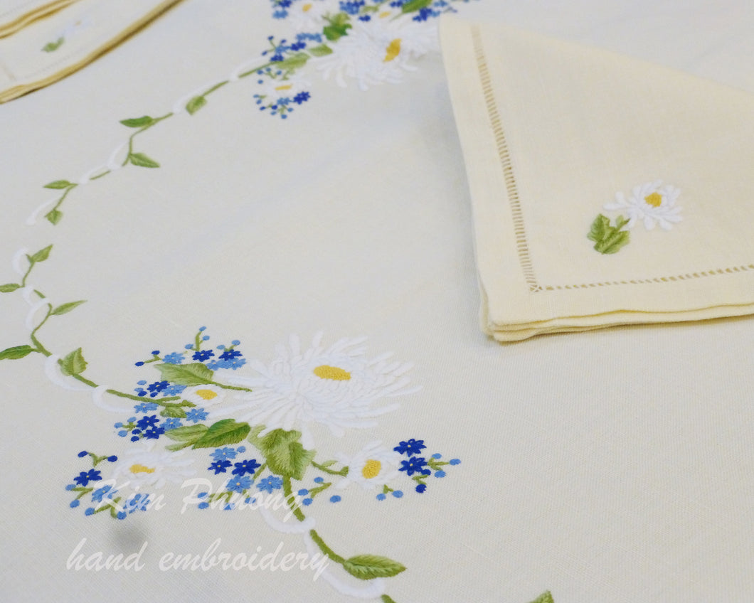 CHRYSANTHEMUM - WHITE
