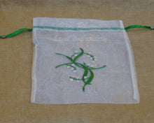 Charger l&#39;image dans la galerie, LILY OF THE VALLEY
