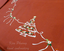 Load image into Gallery viewer, XMAS TREE ARTISTIC

